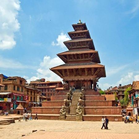 New Hotel Panda Kathmandu Buitenkant foto