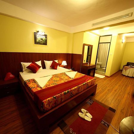 New Hotel Panda Kathmandu Buitenkant foto