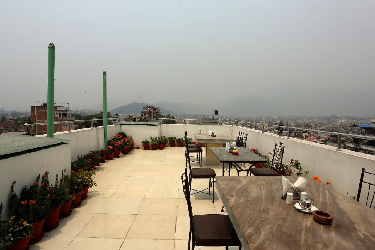 New Hotel Panda Kathmandu Buitenkant foto