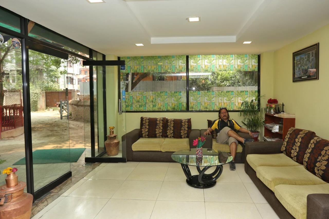 New Hotel Panda Kathmandu Buitenkant foto