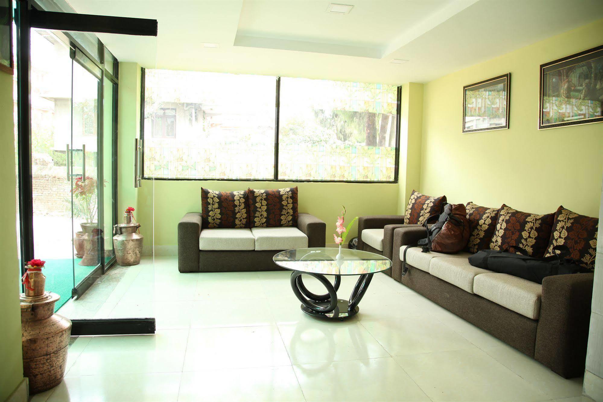 New Hotel Panda Kathmandu Buitenkant foto